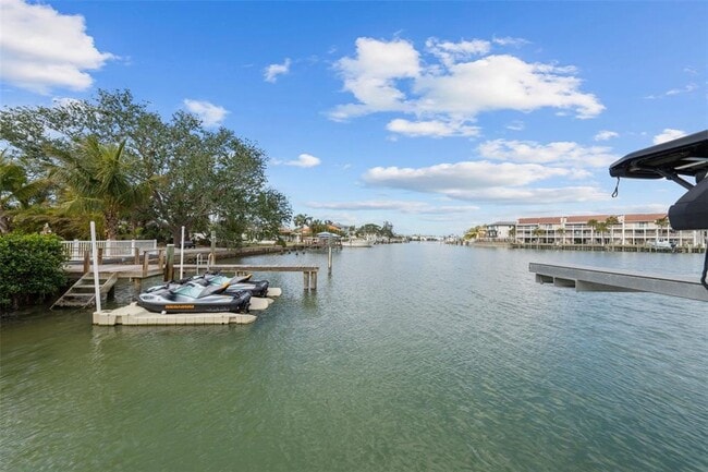 Building Photo - 12112 Lagoon Ln
