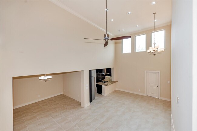 Building Photo - 13405 Preston Cliff Ct