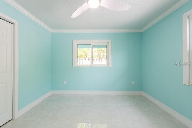 Building Photo - 4643 Bay Crest Dr