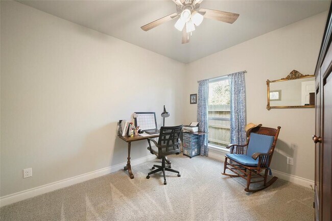 Building Photo - 14947 Scarlet Branch Dr