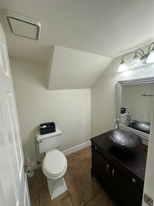 Building Photo - 14824 Gable Ridge Rd