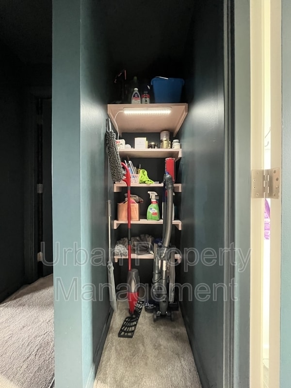 Building Photo - 734 W 2220 N