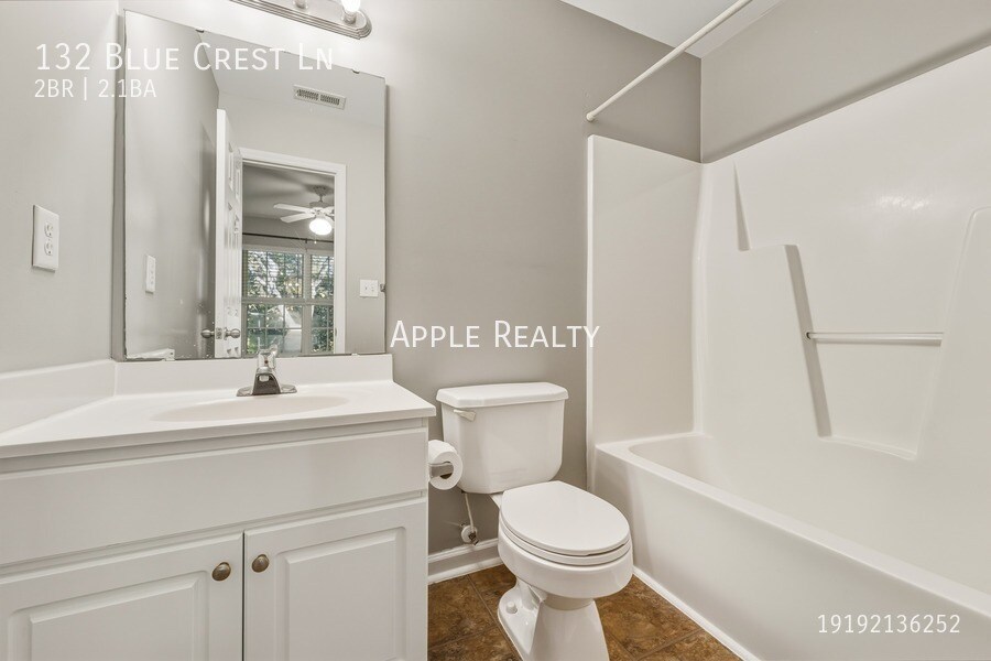 Building Photo - 132 Blue Crest Ln