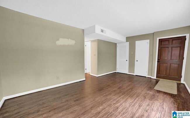 Building Photo - 1504 Al Seier Rd