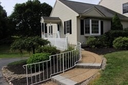 Building Photo - 1 Rennie Dr