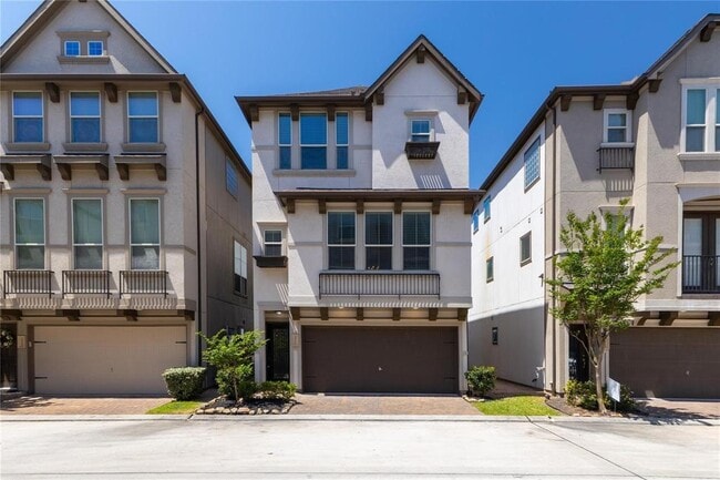 Building Photo - 1511 Peyton Oaks Pl