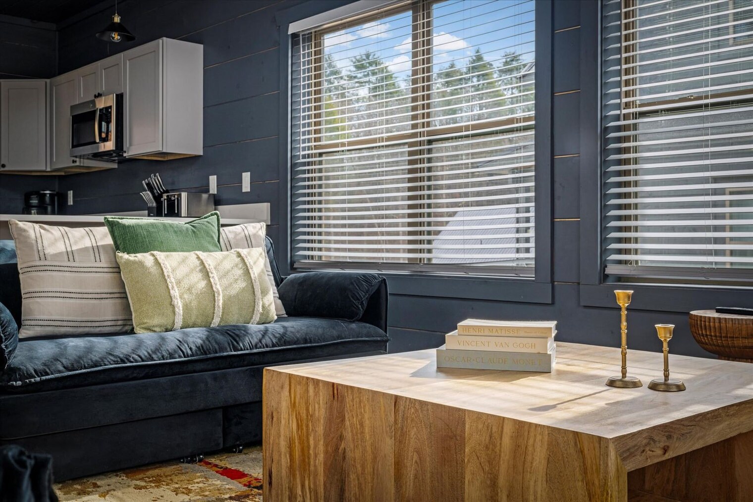 Building Photo - 528 Warbonnet Wy