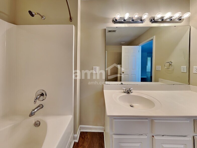 Building Photo - 284 Sweet Alyssum Dr