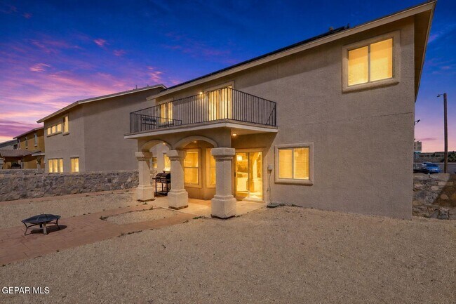 Building Photo - 3621 Tierra Bahia Dr