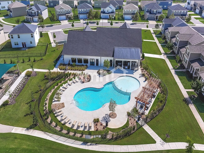 Building Photo - 5448 Lake Water Ct