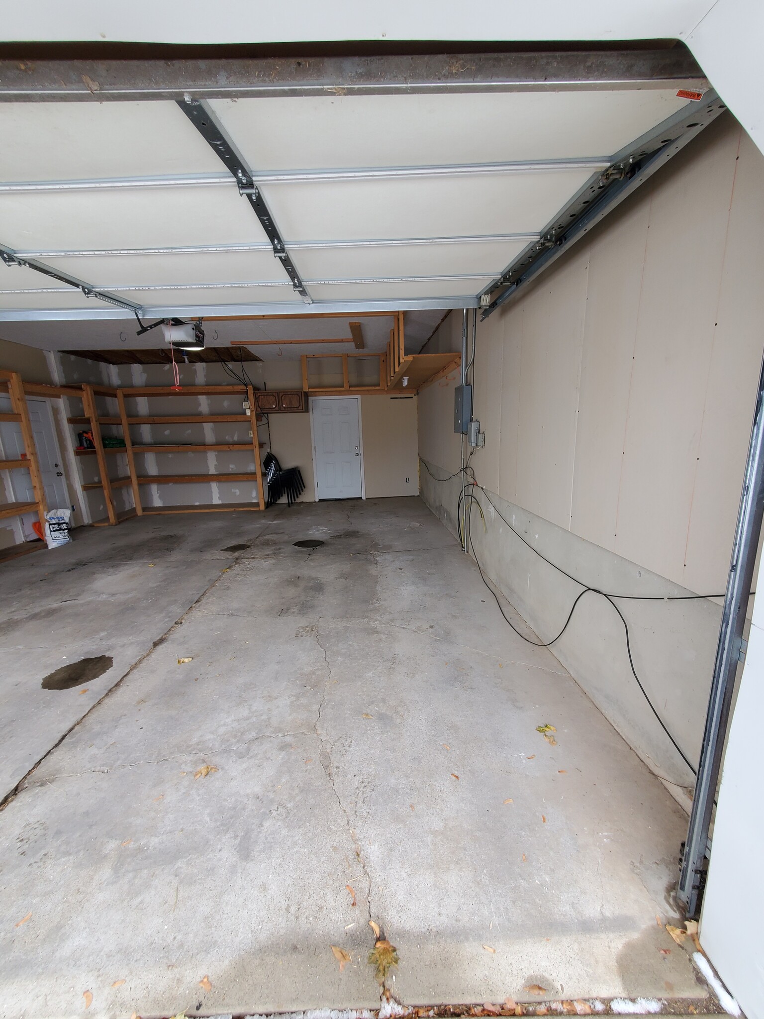 Building Photo - 1020 E 1275 N
