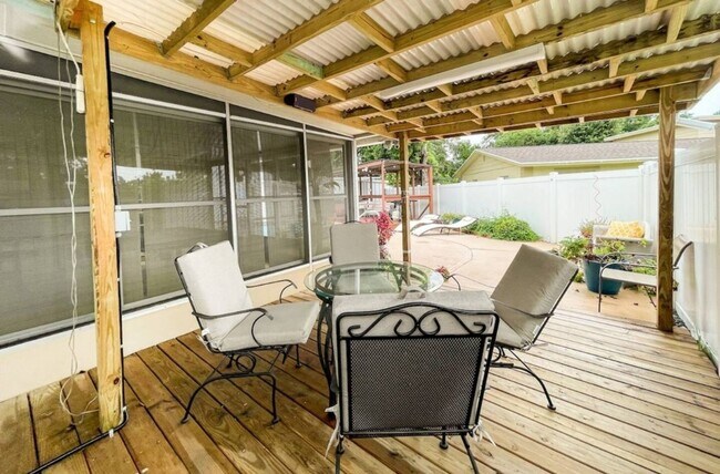 Building Photo - Stylish Heated Pool House  Near the Beach