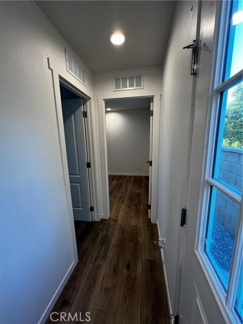 Building Photo - 17083 Montgomery Ave