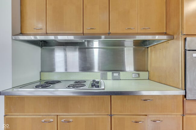 Building Photo - 111 McClellan Rd