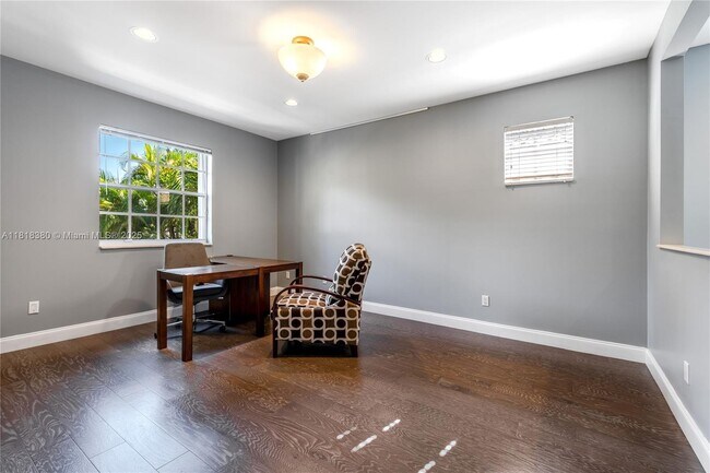 Building Photo - 4011 194th Trl