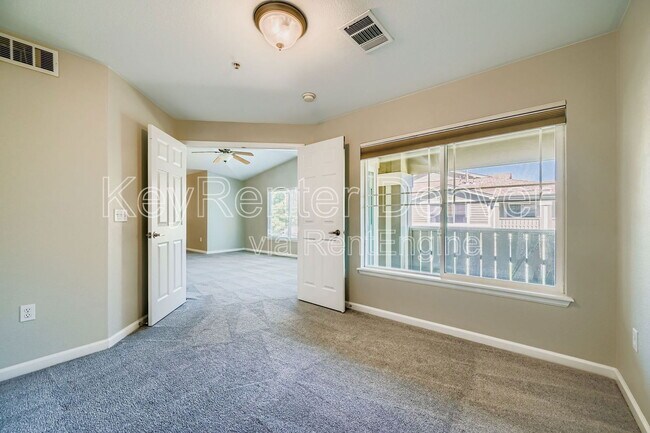 Building Photo - 14122 Sun Blaze Loop
