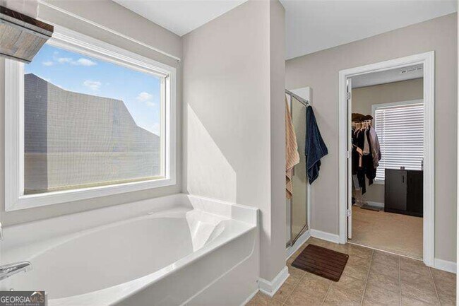 Building Photo - 267 Collingsworth Trace NE