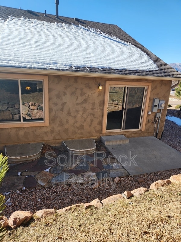 Building Photo - 6161 Kingdom Vw