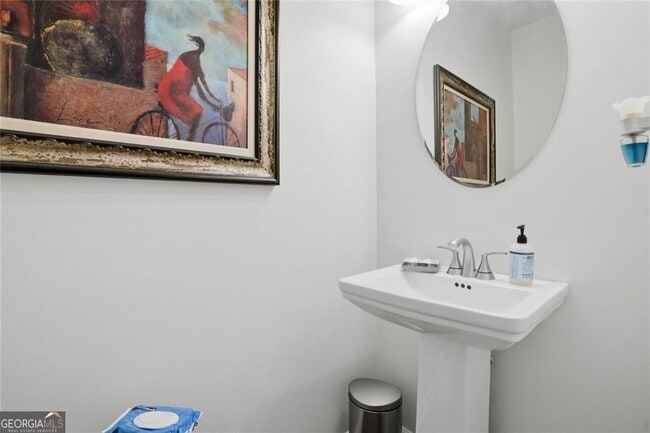Building Photo - 6261 Vinings Vintage Dr SE