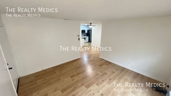 Building Photo - 1984 Agora Cir SE