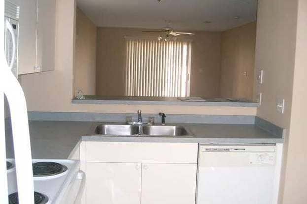 Building Photo - 1065 Antigua Cir