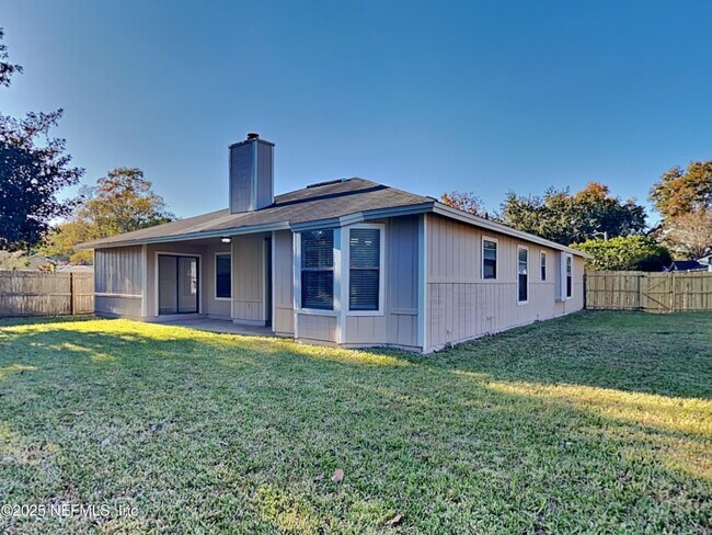 Building Photo - 7058 Star Rush Dr