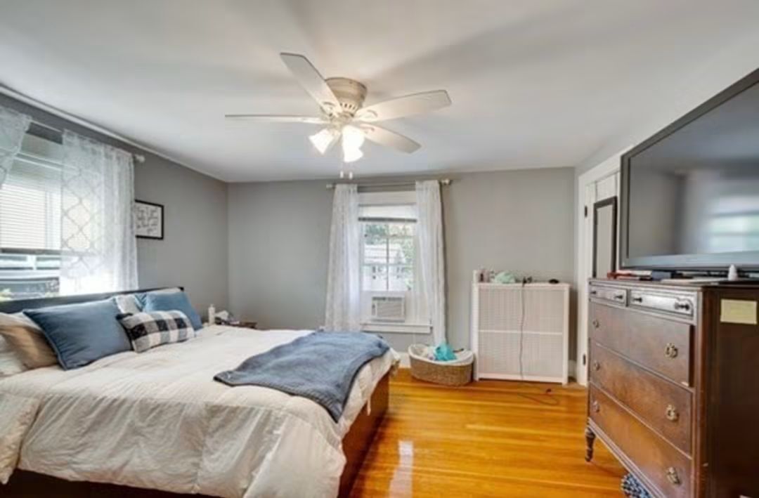 Building Photo - 72 Kilby St