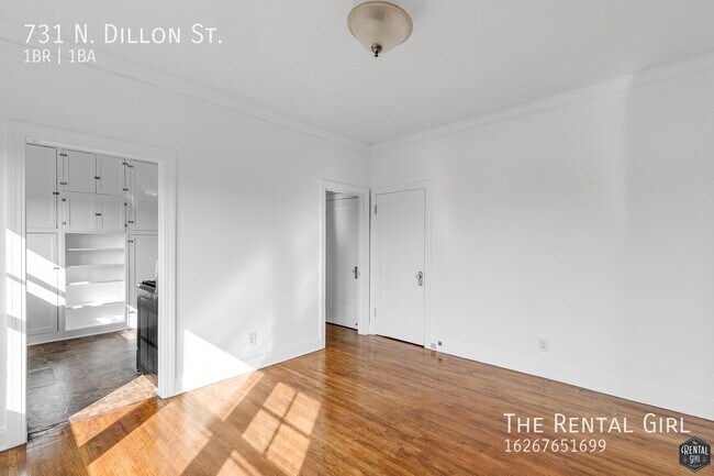 Building Photo - 731 N Dillon St