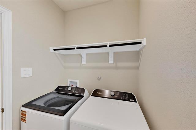 Building Photo - 705 Caraway Dr