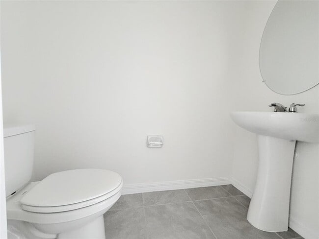 Building Photo - 8220 SW 67th Ave