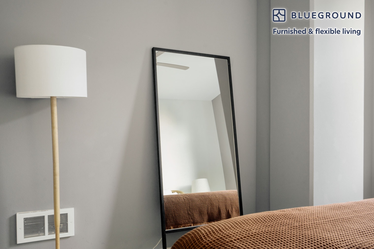 Building Photo - 690 Long Bridge St