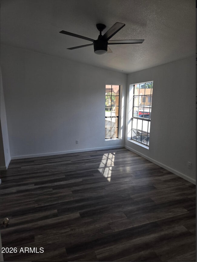 Building Photo - 1351 N Pleasant Dr