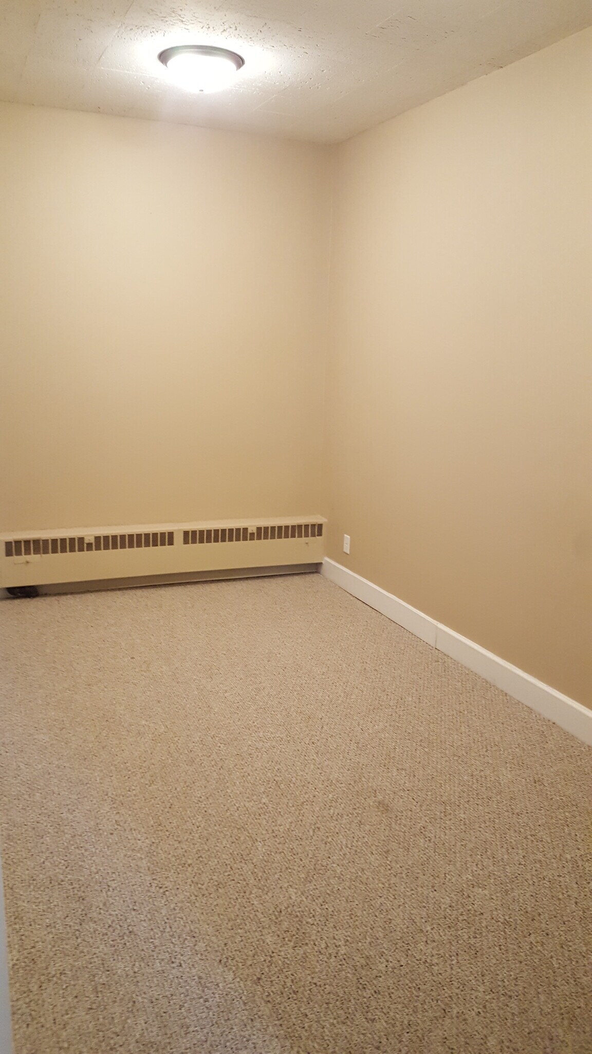 office/storage - 723 58th St