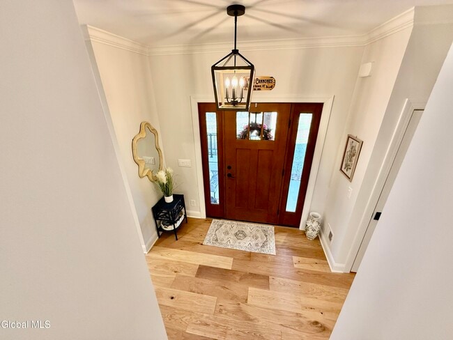 Building Photo - 16 Newton St