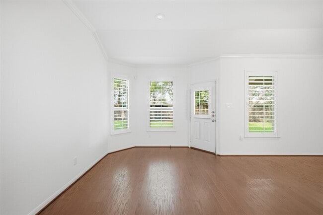 Building Photo - 3831 Daintree Park Dr