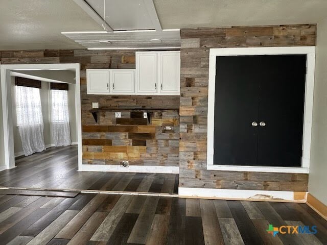 Building Photo - 4406 Alleeta Dr