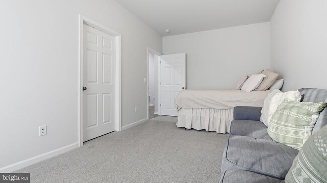 Building Photo - 110 Edelweiss Wy