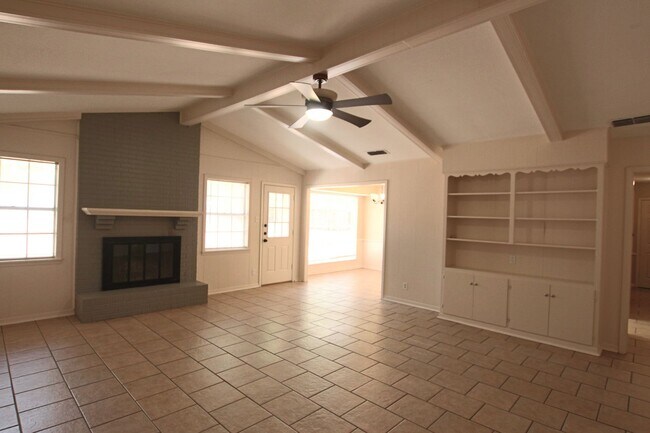 Building Photo - 316 Clemson Dr