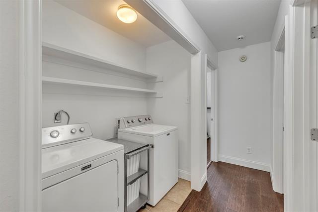 Building Photo - 3354 Summerfield Dr