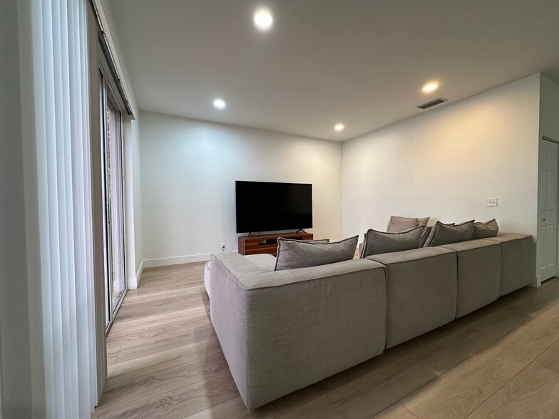 Building Photo - 1891 SW 148th Way