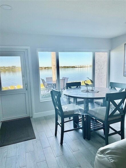 Building Photo - 19029 US Hwy 19 N