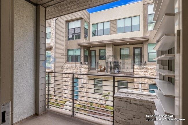 Building Photo - 11048 Luminate Dr