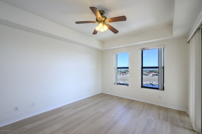 Building Photo - PRICE DROP!! Luxury Waterfront Living with Deeded Dock – Punta Gorda Isles