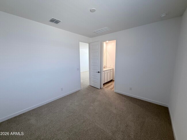 Building Photo - 7022 W Pinnacle Vista Dr