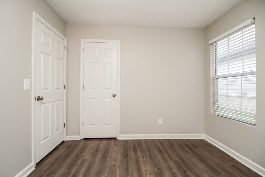 Building Photo - 3308 Milbridge Dr