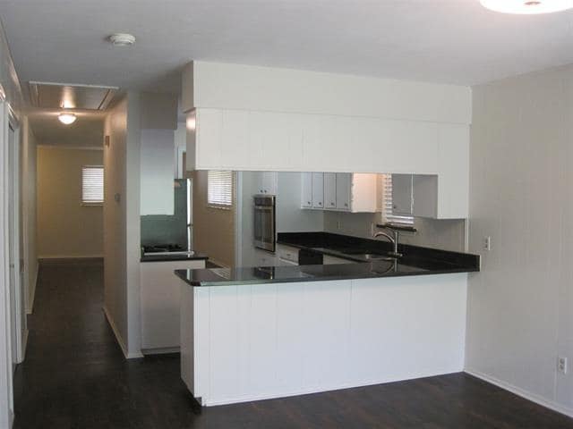 Building Photo - 6545 Ascot Ln