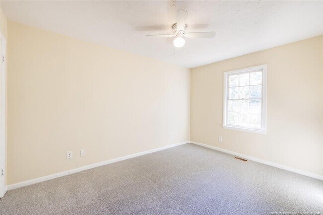 Building Photo - 1113 Oakstone Dr