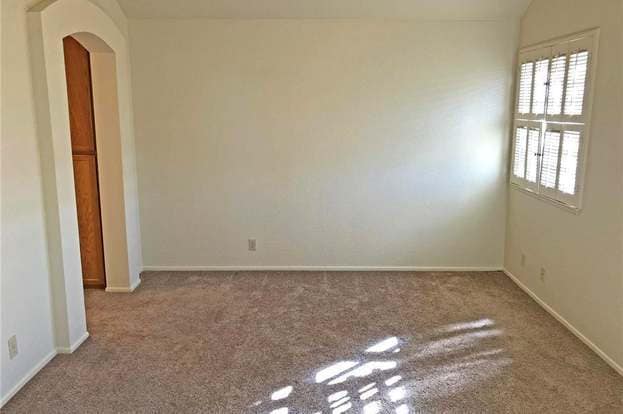 Building Photo - 10581 Sunburst Dr