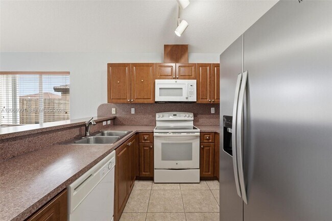 Building Photo - 13243 SW 252nd Ln