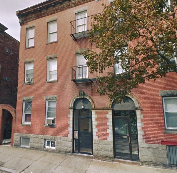 Building Photo - 72 Frankfort St